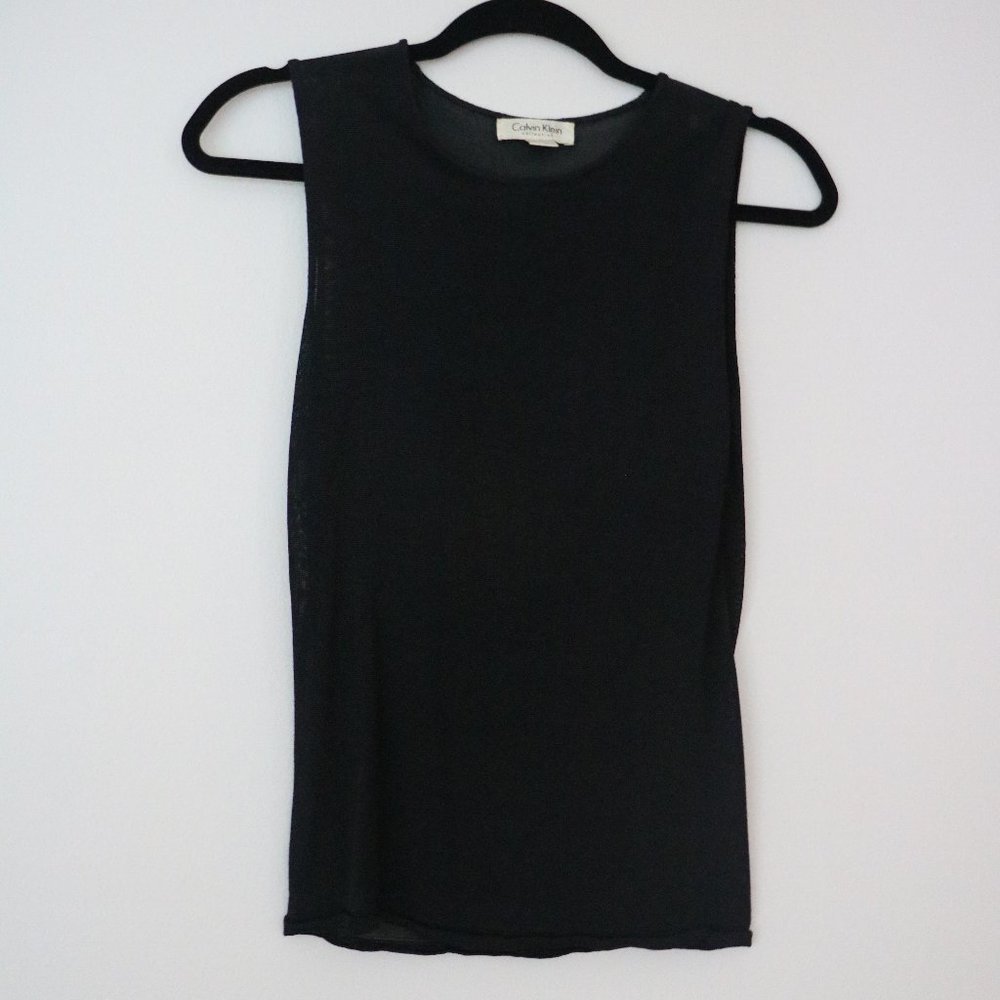 Vintage 90s gem by Calvin Klein